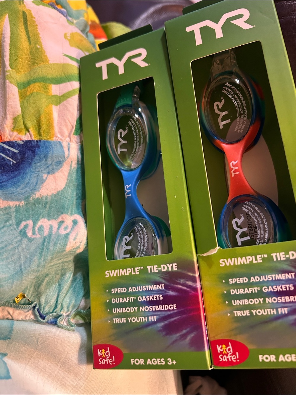 Two (2$ Pair of Kids’ Age 3+ Swom Googl s 1 Blue/ 1 Orange NEW